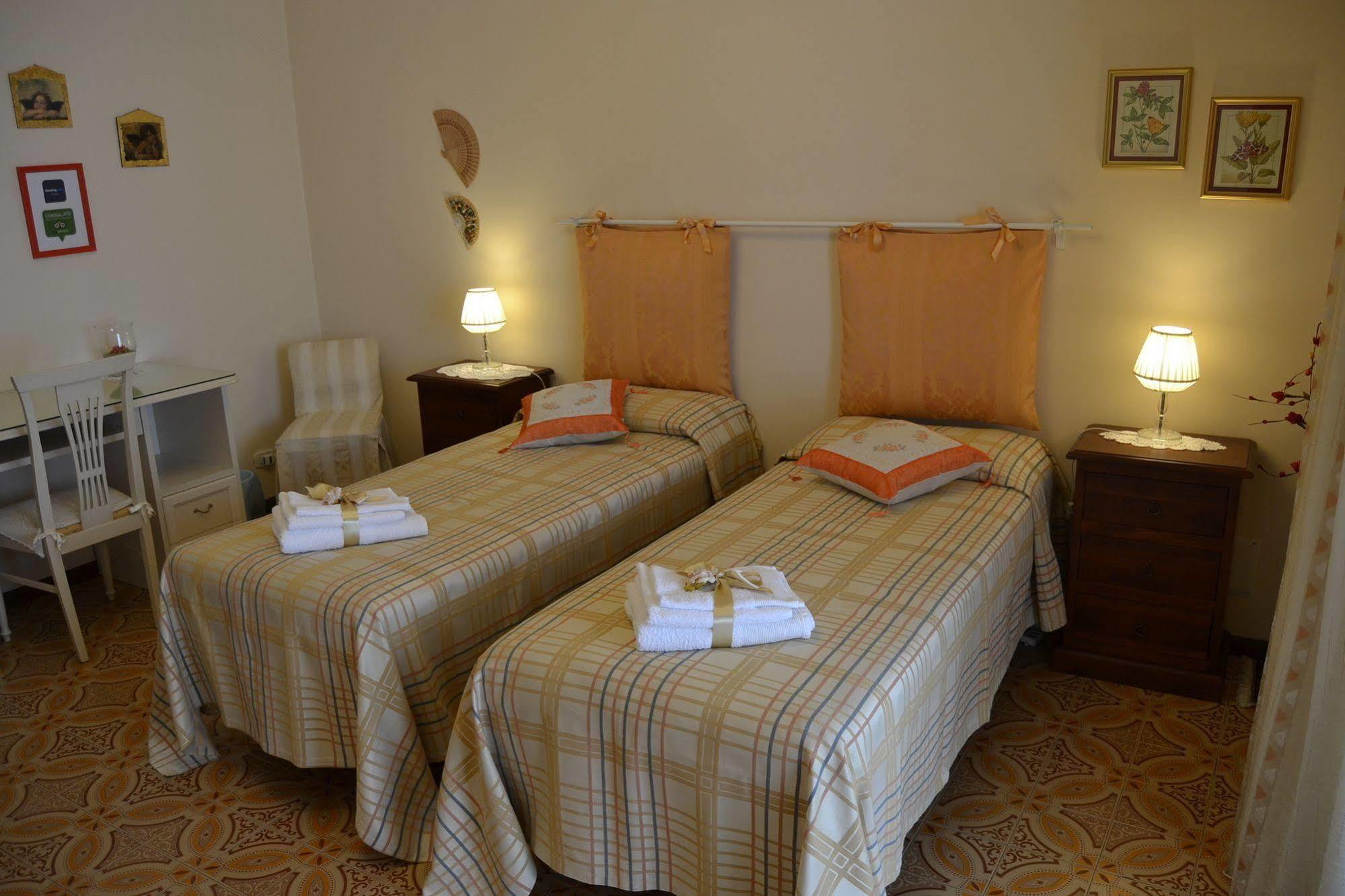 Sant'Agata Li Battiati Bed & Breakfast Marena المظهر الخارجي الصورة